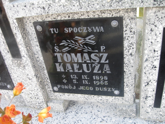 Aniela Kałuża 1899 Bierutów - Grobonet - Wyszukiwarka osób pochowanych