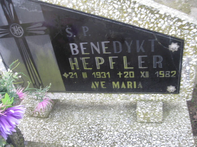 Grób Marian Hepfler